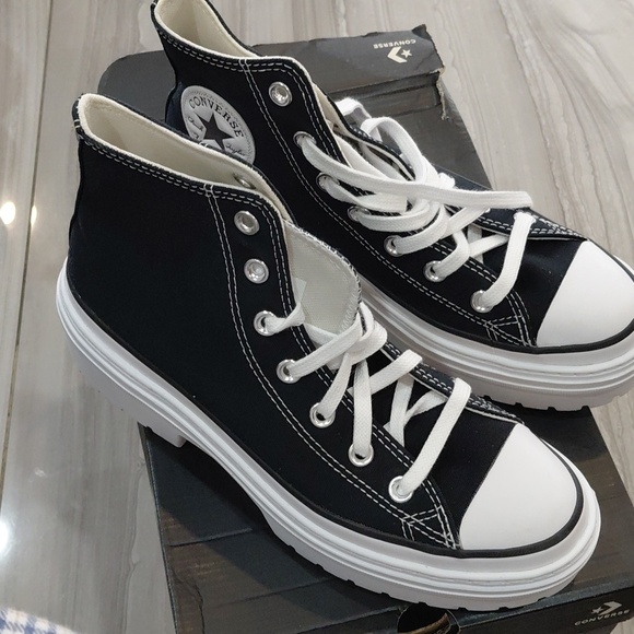 Converse Black Lace-Up High-Top Platform Boots with White Sole - Picture 3 of 8